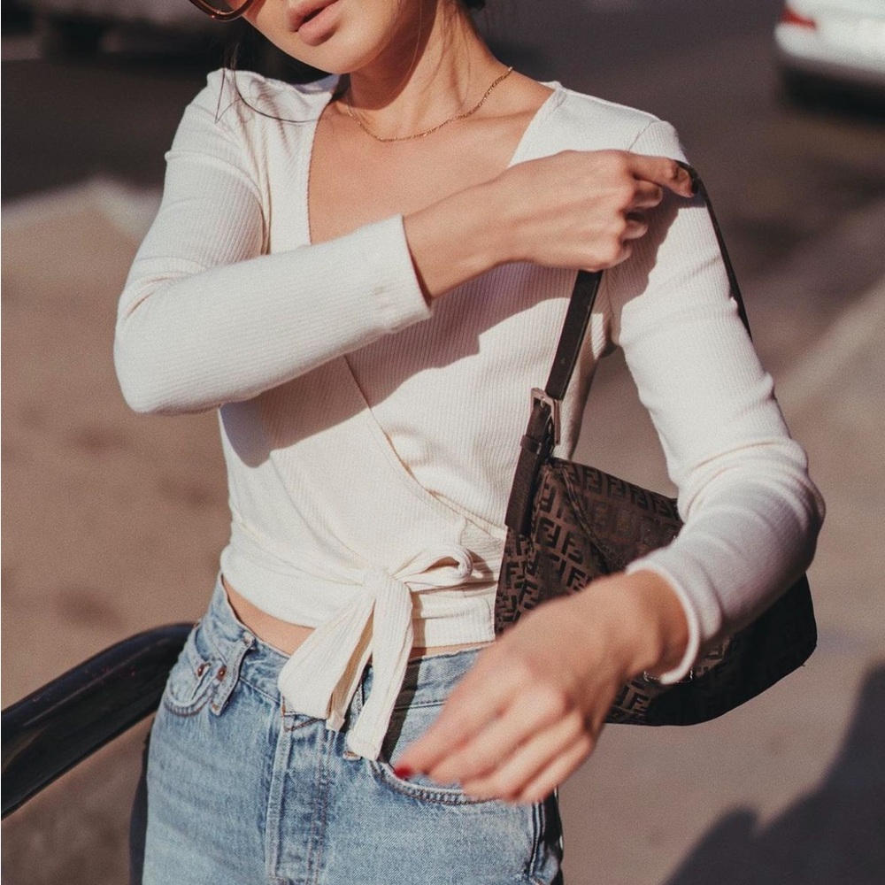Womn. Nelly Wrap Top Cream XS